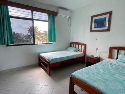 Habitacion con dos camas sencilla