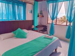 Habitacion matrimonial o doble en el Hostal Sun Island