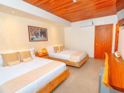 Habitacion doble en el hotel Barranco en Isla Santa Cruz