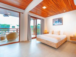 Habitacion matrimonial con vista al mar en el hotel Barranco Islas Galapagos